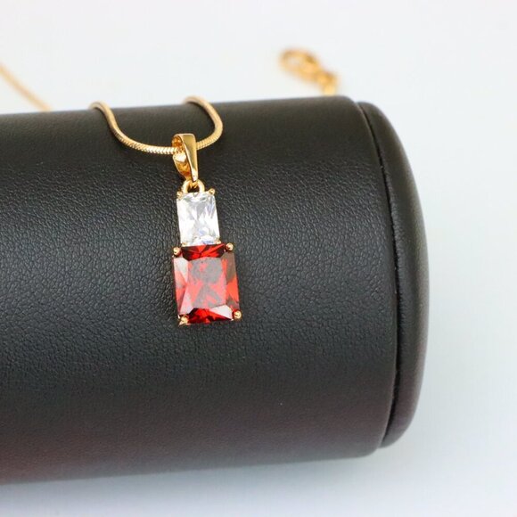 "Bold Red Pendant in Gold-Plated Setting – Luxe Statement Accent, XPPT1809 - Picture 4 of 13